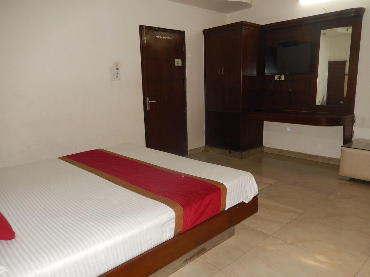 White House Tourist Lodge Neu-Delhi Exterior foto